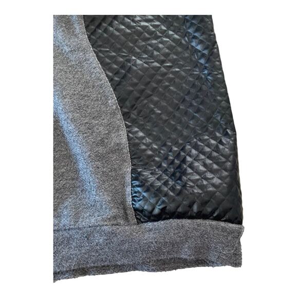 Astr woman small black casual cap sleeve tank gray faux leather quilted grunge e - Picture 5 of 8
